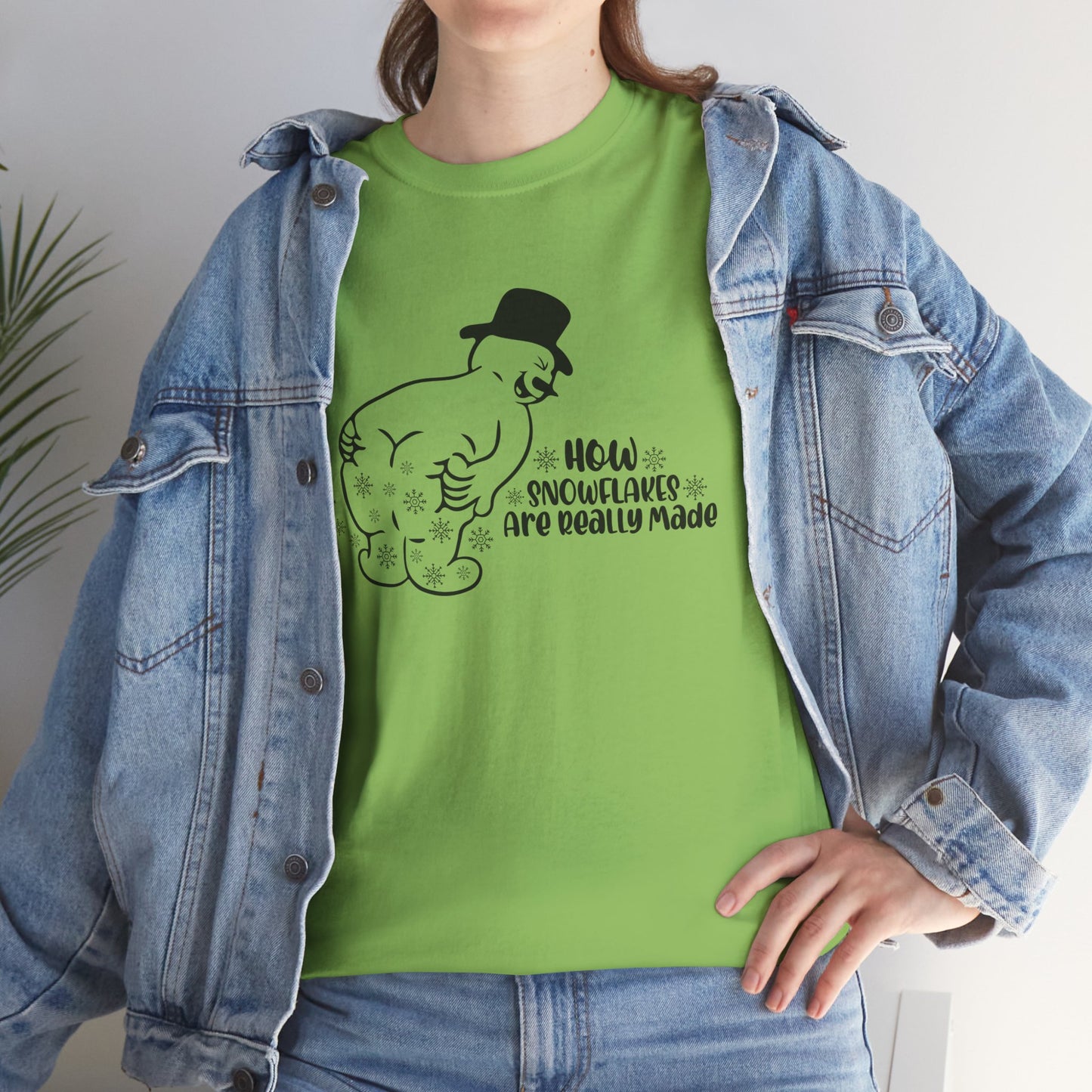 How snowflakes are really made Unisex Heavy Cotton Tee